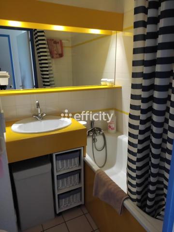 Appartement
         2 pièces
        - 21 m² 96 000 € *