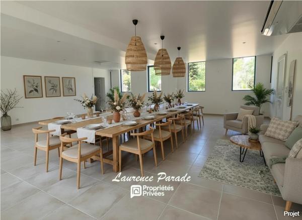 PROPRIÉTÉ DE CARACTÈRE 348 m² de plain Pied 1,8 HECTARES, PISCINE, GARAGE, ENTRE BORDEAUX ET PERIGUEUX, A PROXIMITE DE SAINT-ÉMILION ET BERGERAC