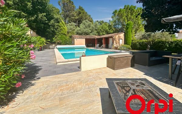 Maison à vendre    5 pièces • 160 m2 La Bastidonne