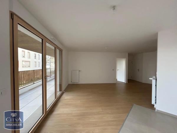 Appartement à louer 3 pièces 63.08m² Villeneuve-la-Garenne (92390)