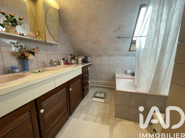 Maison à vendre 7 pièces 158 m² Yermenonville