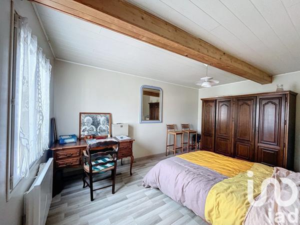 Maison 4 pièces de 100 m² à Gournay-en-Bray (76220)