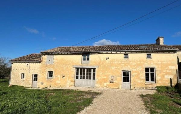 Vente Maison Villefagnan   