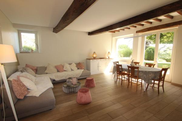 Maison de caractère en pierres et galets