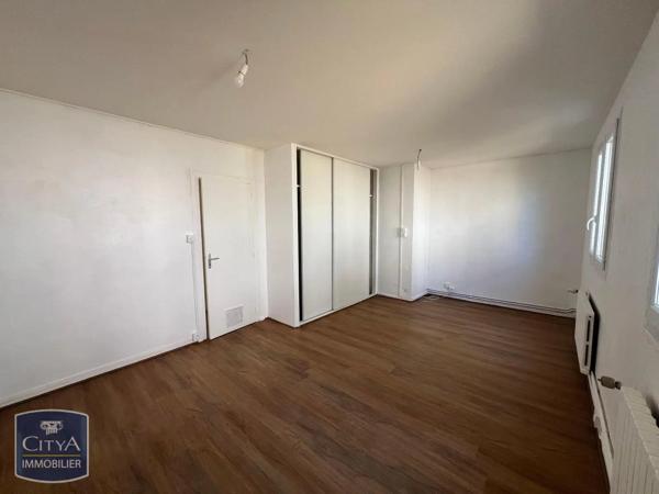 Appartement à louer 3 pièces 71.82m² Angoulême (16000)