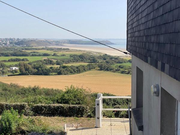 Maison T6 vue panoramique sur la baie de Douarnenez