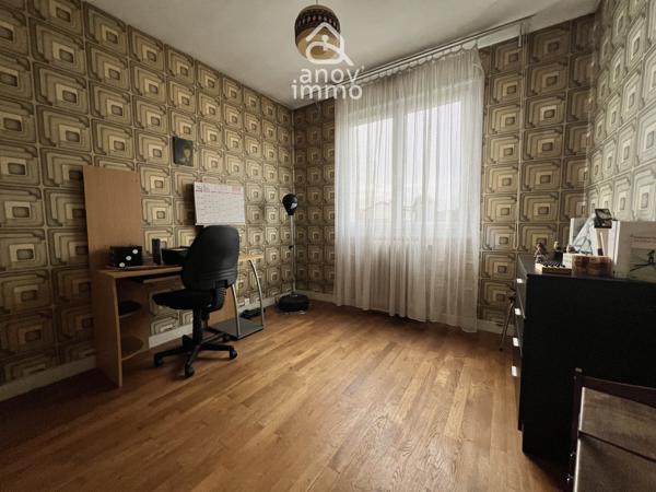 Maison
                                                                                                                                                                                                                                                                                                                        5 pièce(s)                                                                                                                                                                                                          4 chambre(s)                                                                                                                                                                                                          119  m²