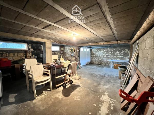 Maison
                                                                                                                                                                                                                                                                                                                        5 pièce(s)                                                                                                                                                                                                          4 chambre(s)                                                                                                                                                                                                          119  m²