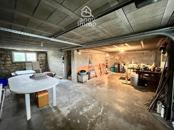 Maison
                                                                                                                                                                                                                                                                                                                        5 pièce(s)                                                                                                                                                                                                          4 chambre(s)                                                                                                                                                                                                          119  m²