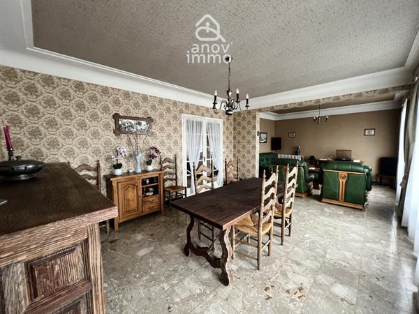 Maison
                                                                                                                                                                                                                                                                                                                        5 pièce(s)                                                                                                                                                                                                          4 chambre(s)                                                                                                                                                                                                          119  m²