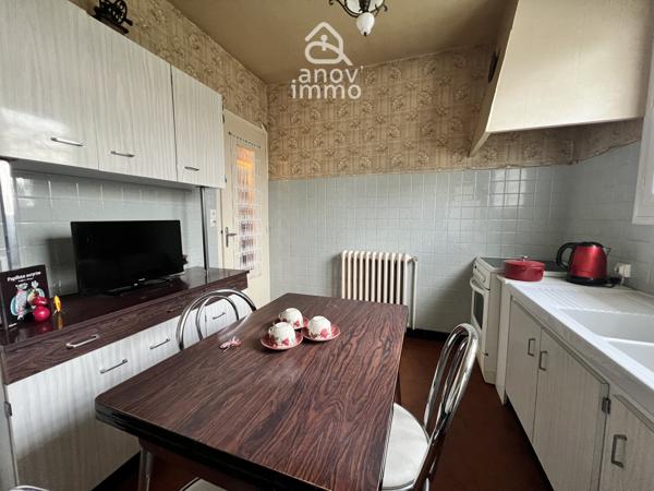 Maison
                                                                                                                                                                                                                                                                                                                        5 pièce(s)                                                                                                                                                                                                          4 chambre(s)                                                                                                                                                                                                          119  m²