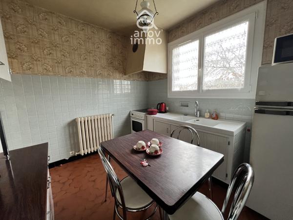 Maison
                                                                                                                                                                                                                                                                                                                        5 pièce(s)                                                                                                                                                                                                          4 chambre(s)                                                                                                                                                                                                          119  m²