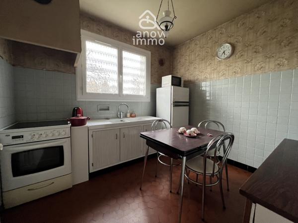 Maison
                                                                                                                                                                                                                                                                                                                        5 pièce(s)                                                                                                                                                                                                          4 chambre(s)                                                                                                                                                                                                          119  m²