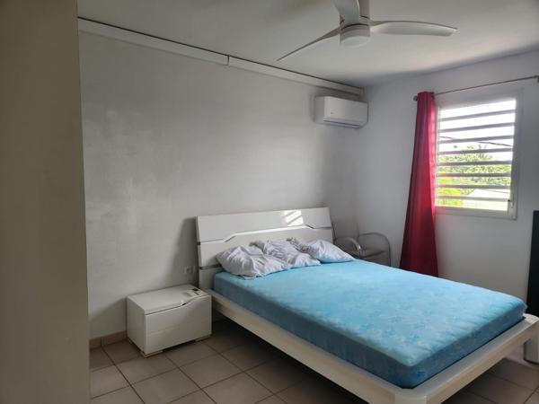 Appartement à louer 1 447 € CC BAIE MAHAULT 4 p 73 m² DPE B