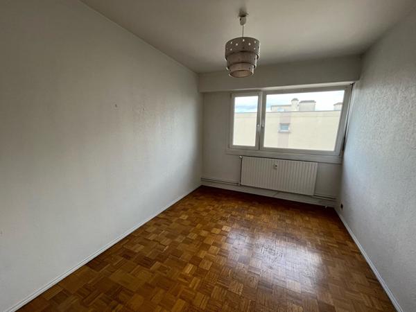 Appartement 3 pièces - 77.24 m2 - BISCHHEIM