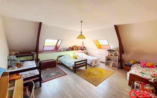 Maison à vendre    7 pièces •  Chaulnes