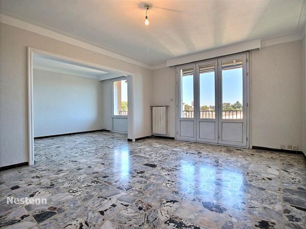 Appartement Avignon 5 pièce(s) 98.62m2 avec balcon et garage