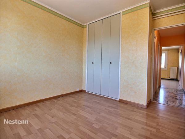 Appartement Avignon 5 pièce(s) 98.62m2 avec balcon et garage