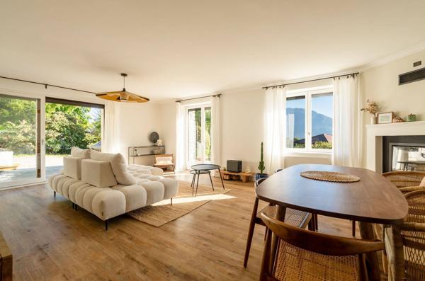Appartement à vendre - Sévrier 4 pièces de 127 m²