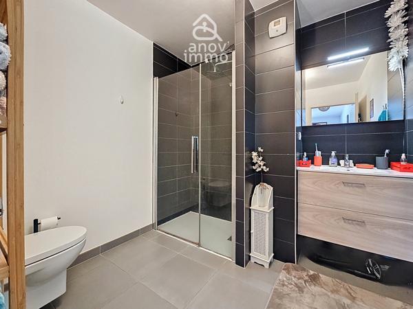 Appartement
                                                                                                                                                                                                                                                                                                                        2 pièce(s)                                                                                                                                                                                                          1 chambre(s)                                                                                                                                                                                                          39.98  m²