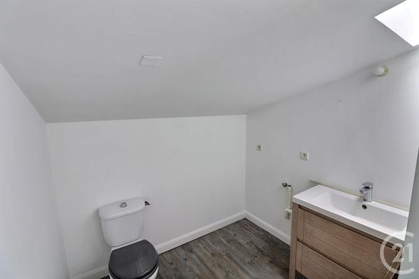 Immeuble à vendre  105,60 m2 BORDEAUX - 33