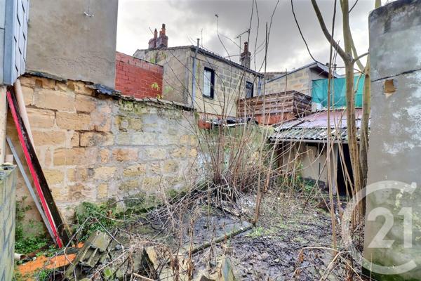 Immeuble à vendre  105,60 m2 BORDEAUX - 33