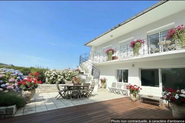 À vendre - Maison mitoyenne 1 côté, 8 pièces située à Biarritz (64200)