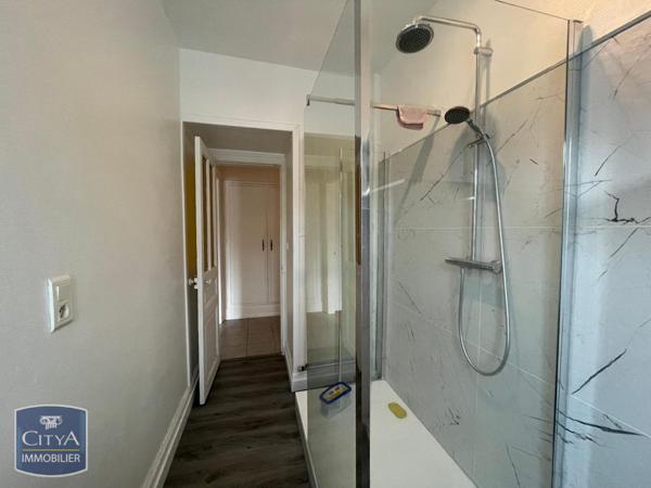 Appartement à louer 3 pièces 88.38m²