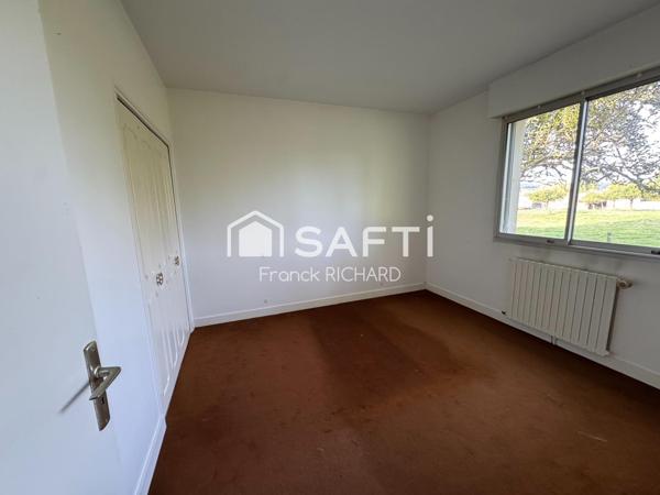 Maison d’architecte de 1975 – 4 chambres – Terrain de 1 500 m²