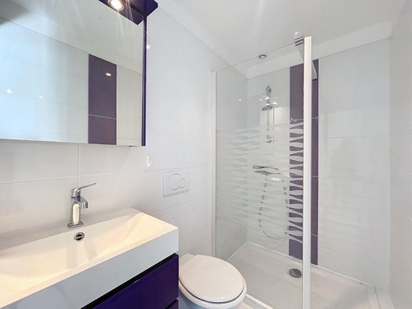 APPARTEMENT BOURG EN BRESSE - 4 pièce(s) - 98 m2