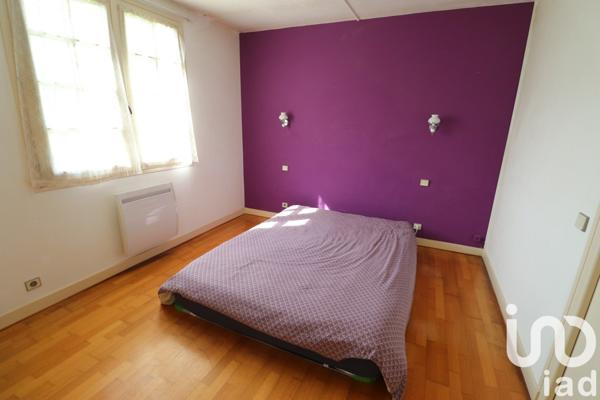 Maison 8 pièces de 193 m² à Montguyon (17270)