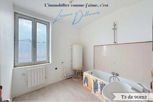 Immeuble de rapport de 283m2 loué à vendre LE CATEAU CAMBRESIS (59) proche du centre