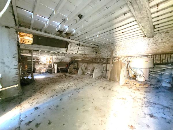 Morlaàs (64160) Enclos béarnais - commune Ouillon