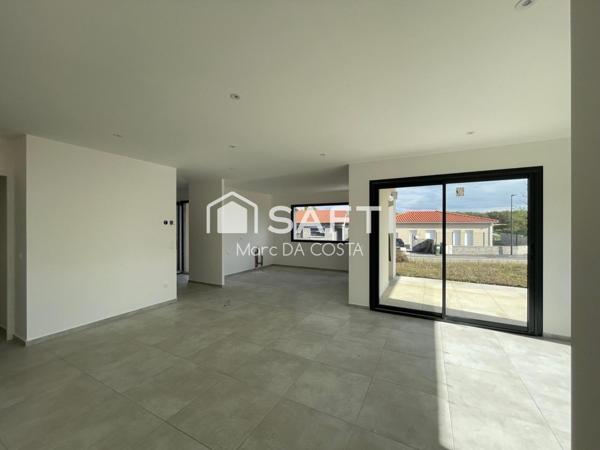 MAISON NEUVE.3 CHAMBRES.PROCHE CENTRE VILLE.TERRASSE COUVERTE