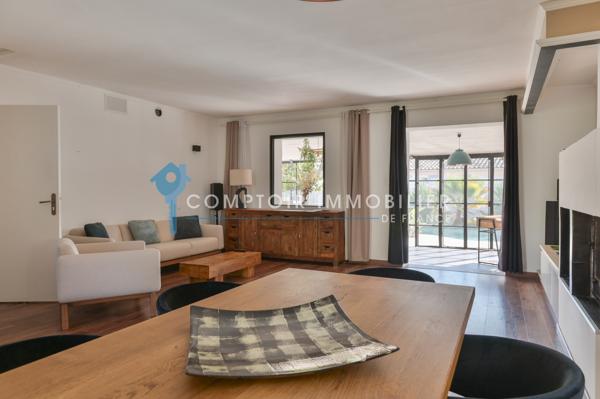 Maison
                                                                                                                                                                                                                                                                                                                        5 pièce(s)                                                                                                                                                                                                          3 chambre(s)                                                                                                                                                                                                          127  m²
