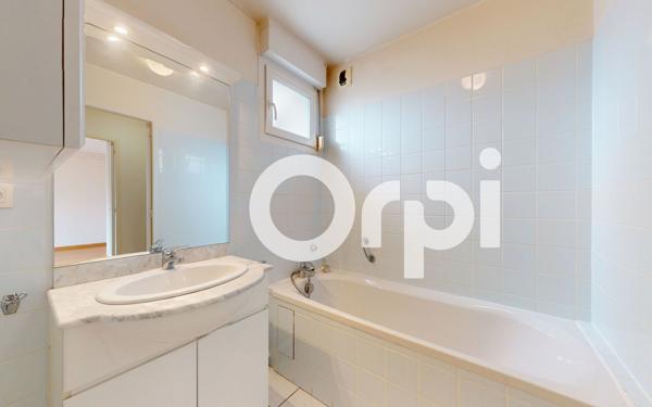 Appartement à vendre    4 pièces • 90 m2 Soissons