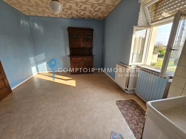 Maison
                                                                                                                                                                                                                                                                                                                        6 pièce(s)                                                                                                                                                                                                          3 chambre(s)                                                                                                                                                                                                          177  m²