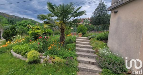 Maison à vendre 6 pièces 153 m² Thueyts