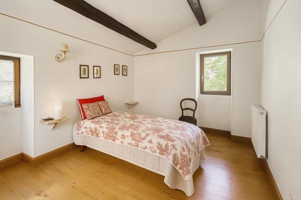 Vente Maison 8 pièces 230 m2 à Gourdon