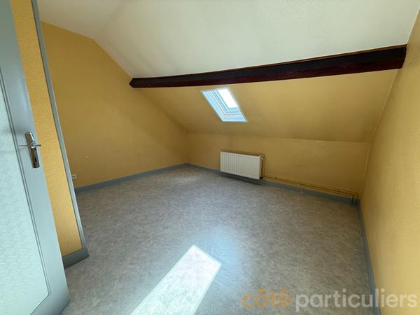 Vente Maison91 m² - 5 Pièces - SAINT AMAND MONTROND (18200)