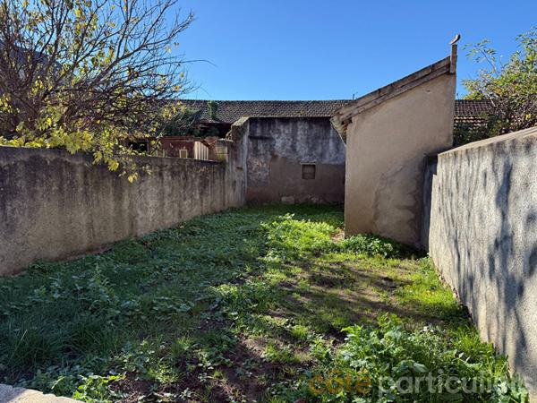 Vente Maison91 m² - 5 Pièces - SAINT AMAND MONTROND (18200)