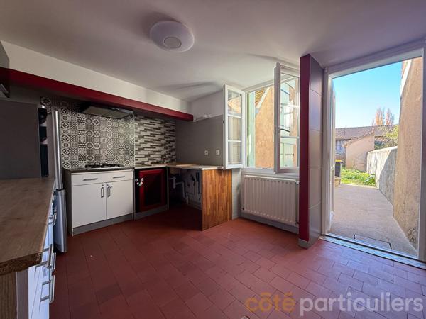 Vente Maison91 m² - 5 Pièces - SAINT AMAND MONTROND (18200)