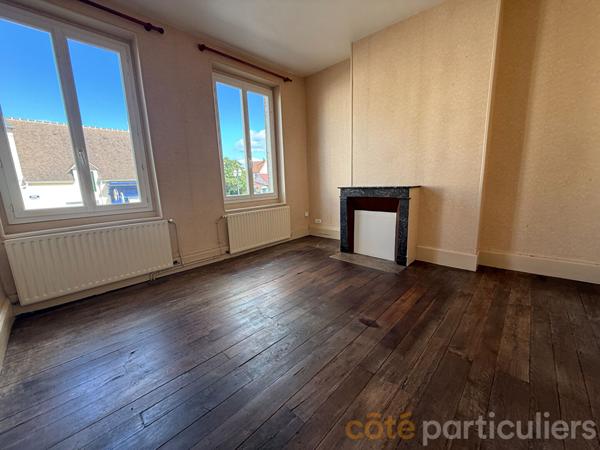 Vente Maison91 m² - 5 Pièces - SAINT AMAND MONTROND (18200)