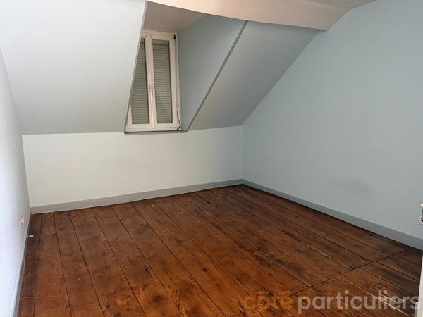 Vente Maison91 m² - 5 Pièces - SAINT AMAND MONTROND (18200)
