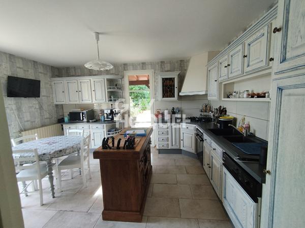 Maison Sainte Bazeille 6 pièce(s) 255 m2