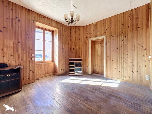 Maison à vendre 50 000 € Saint-Amand-Montrond 3 p 76 m² DPE