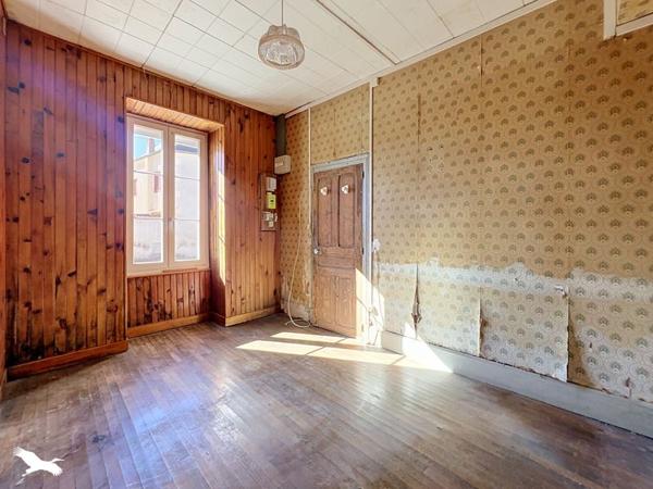 Maison à vendre 50 000 € Saint-Amand-Montrond 3 p 76 m² DPE