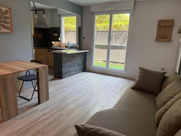 Appartement 3 pièces meublé avec terrasse et parking - ECOUEN (95)