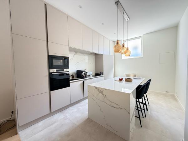 Maison 6 pièce(s) 4 chambre(s) 147 m²
