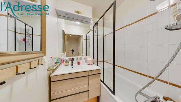 Appartement CHAMPS SUR MARNE - 3 pièce(s) - 60 m2